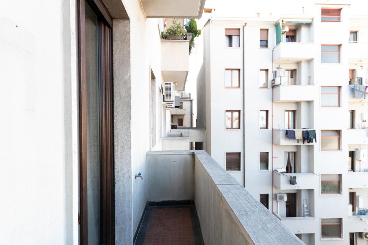 Via Torino Apartment 1 Milano Exterior foto